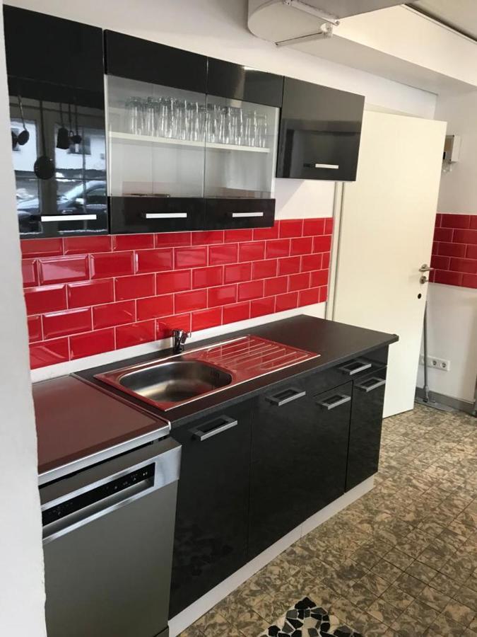 Haus Astenblick In Winterberg Fuer Bis Zu 35 Personen Fuer Wanderveranstaltungen Und Familienfeiern エクステリア 写真